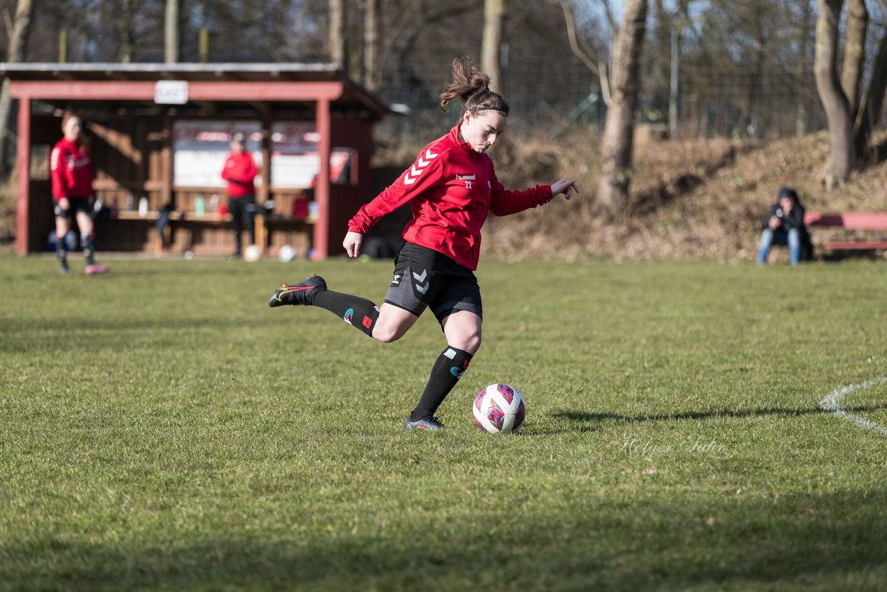 Bild 144 - F Rot Schwarz Kiel - SV Henstedt Ulzburg 2 : Ergebnis: 1:1